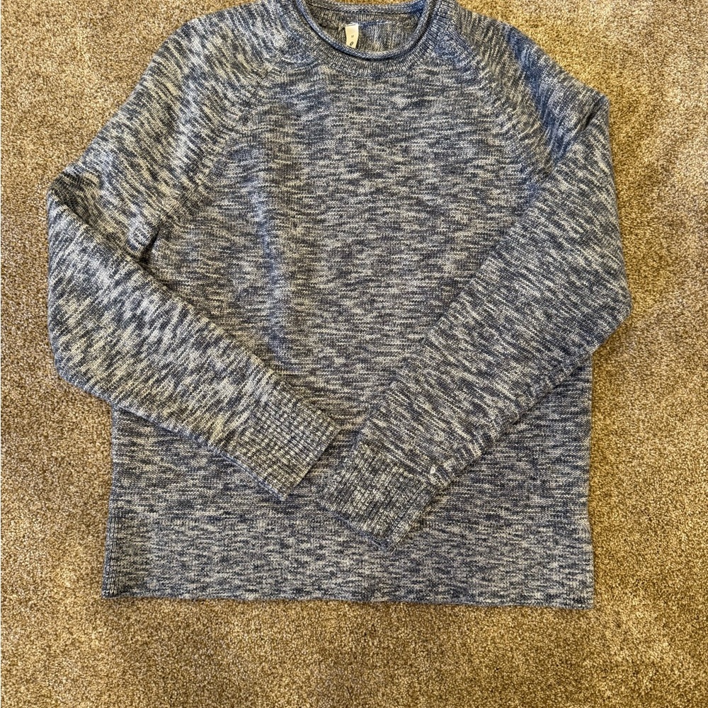 Lululemon Women's Blue Sweater size 6
